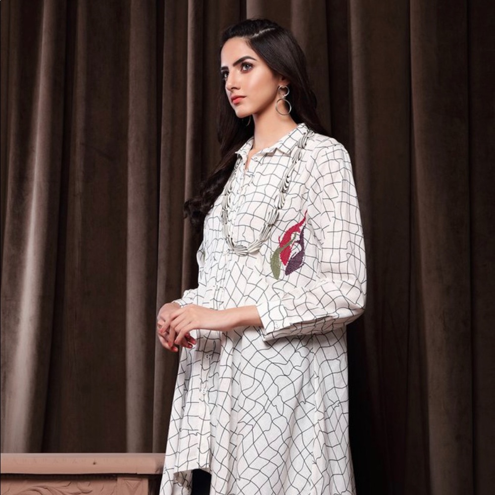 Nishat Pakistani women’s kurta NWT size large